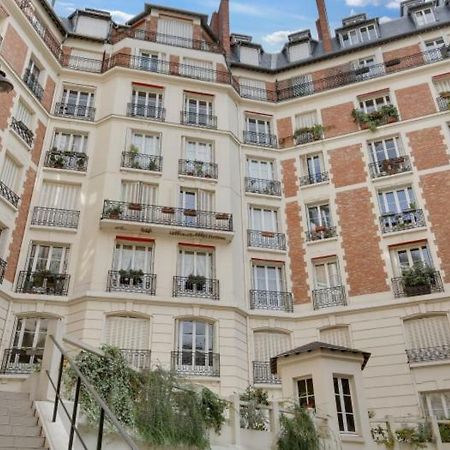 4 People Apartment Close To Eiffel Tower By Weekome Paris Eksteriør billede